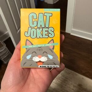 Cat Jokes Card Deck by Gift Republic – 100 Cat-Tastic Jokes